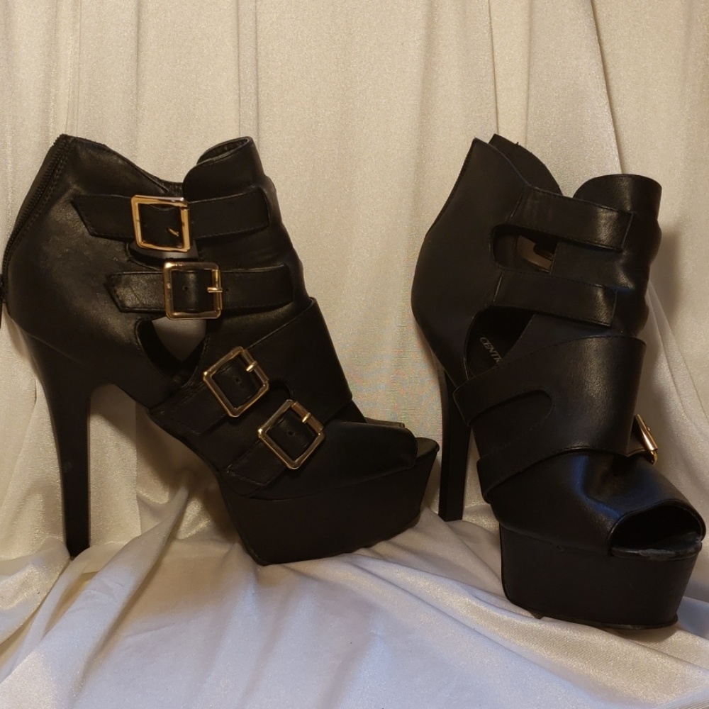 Body Central Ankle Boots Like New